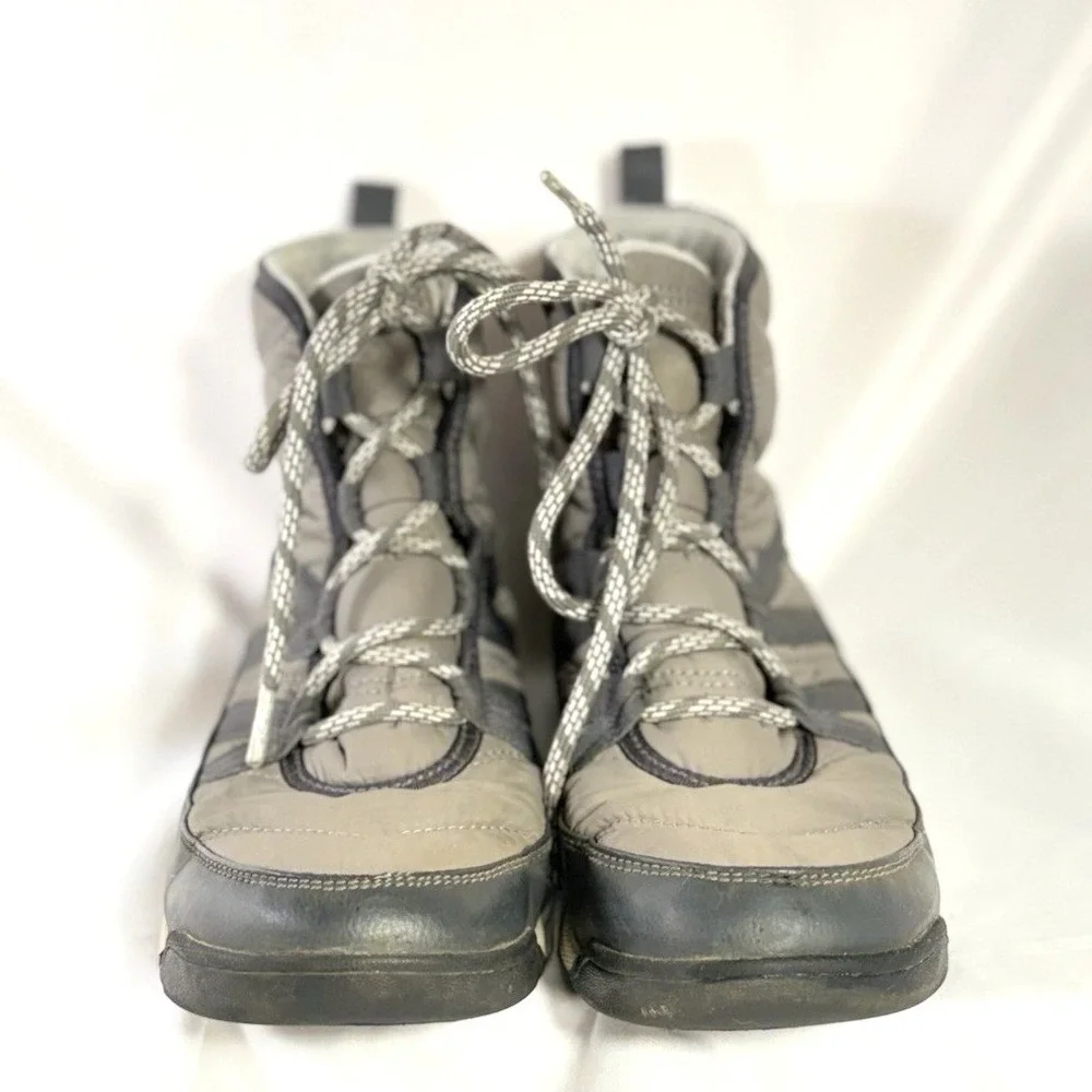 Sorel Women's Whitney II Short Lace, Gray Waterproof Winter Boots, Size 7.5M